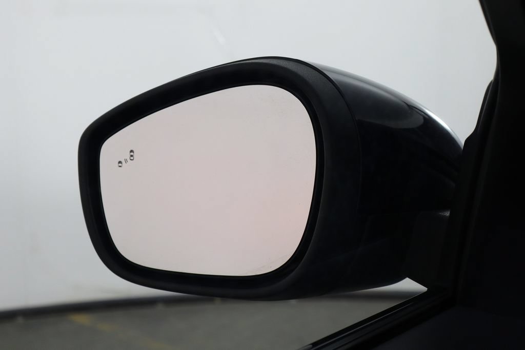Used 2025 Ford Mustang Mach-E Premium AWD/4WD image 41