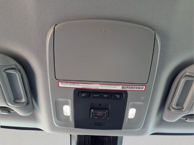 Used 2022 Toyota Camry XLE FWD image 20