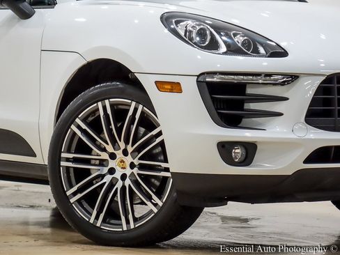 Used 2016 Porsche Macan S w/ Premium Package Plus image 3