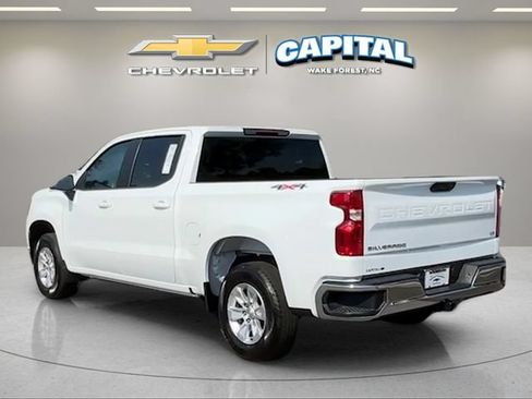 Used 2025 Chevrolet Silverado 1500 LT AWD/4WD image 4