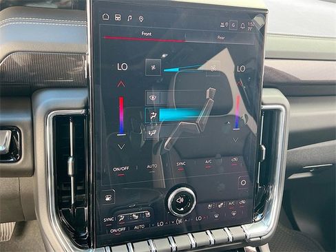 New 2026 GMC Yukon Elevation w/ Elevation Premium Package image 11