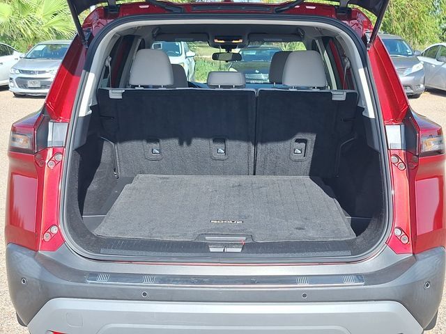 Certified 2023 Nissan Rogue SV FWD image 22