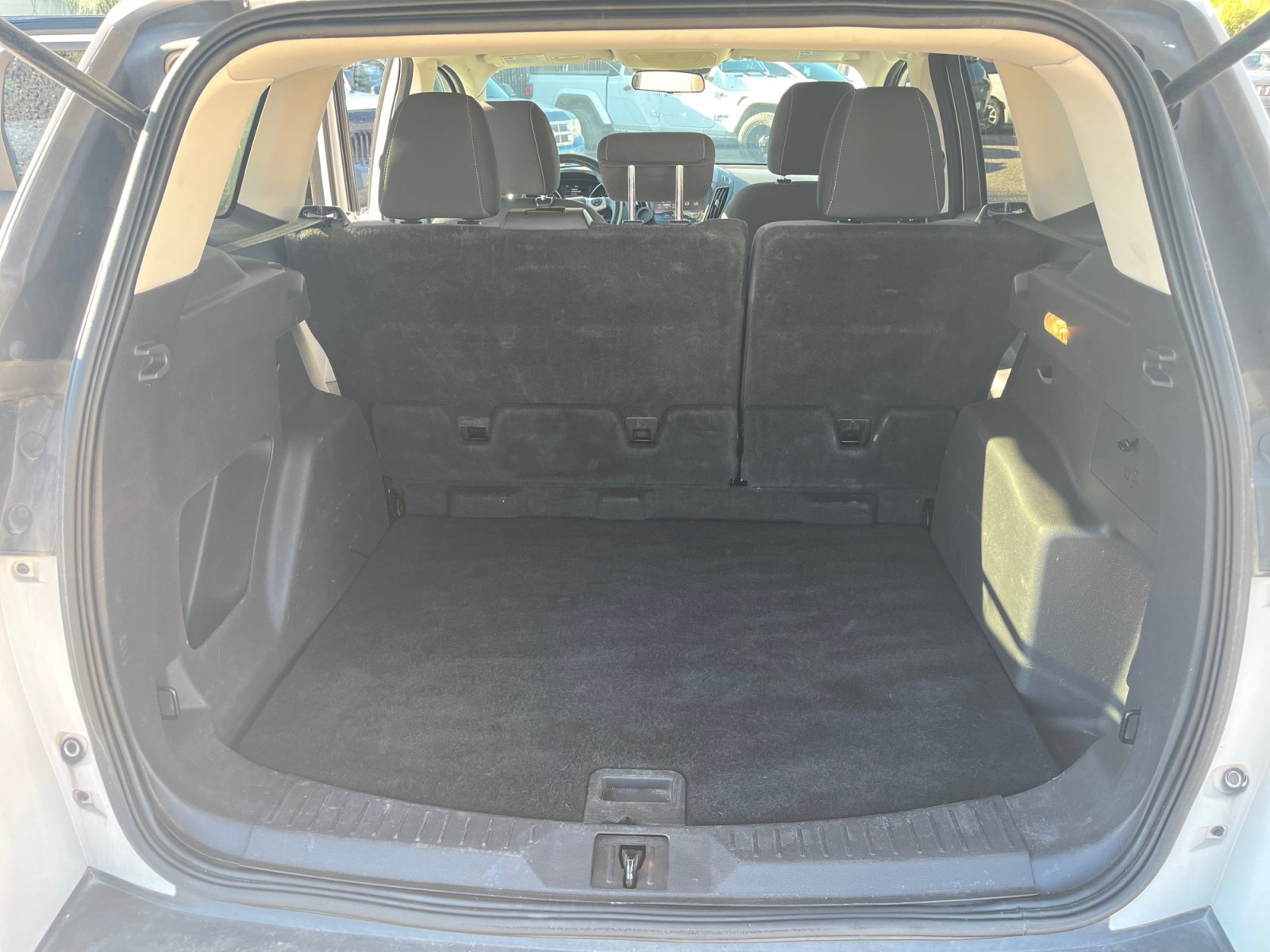 Used 2014 Ford Escape SE w/ Equipment Group 201A FWD image 29