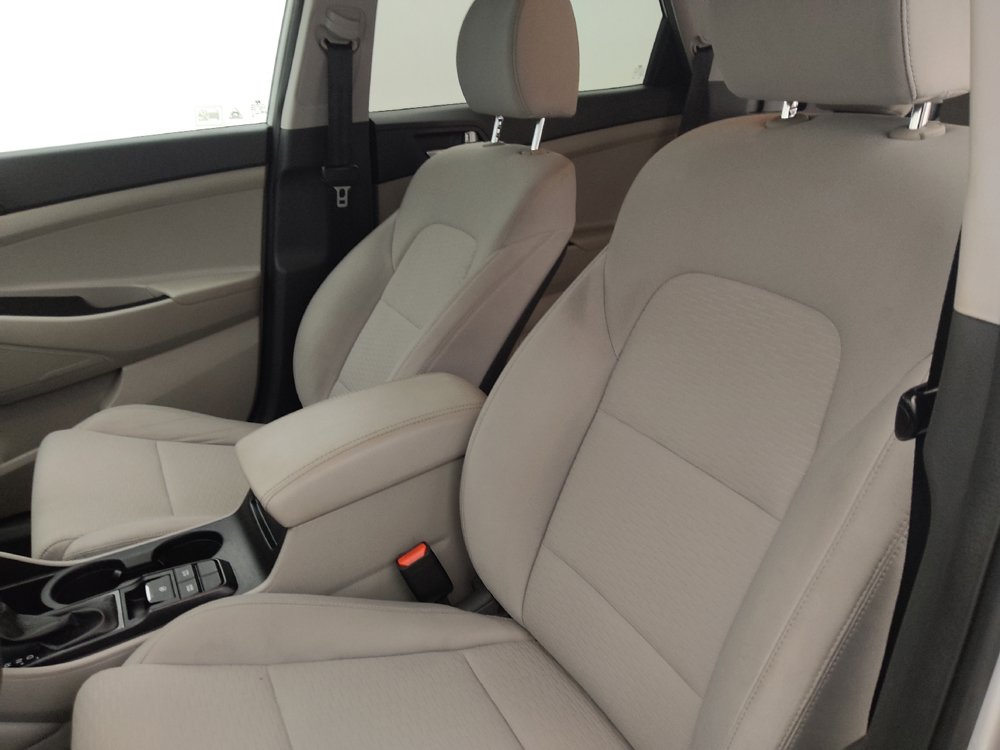 Used 2019 Hyundai Tucson SE FWD image 17