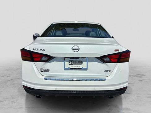 Used 2023 Nissan Altima 2.5 SR AWD/4WD image 4