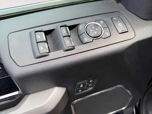 Used 2021 Ford F350 Platinum AWD/4WD image 22