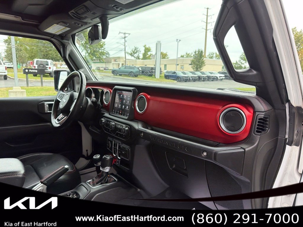 Used 2021 Jeep Wrangler Unlimited Rubicon AWD/4WD image 12