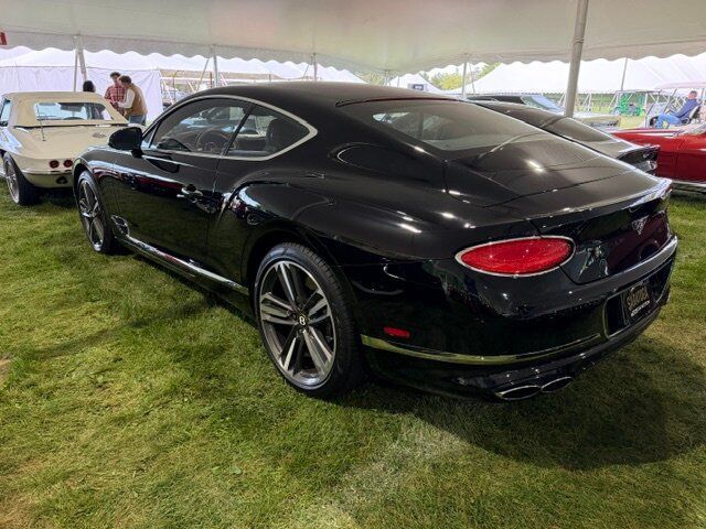 Used 2020 Bentley Continental GT V8 AWD/4WD image 3