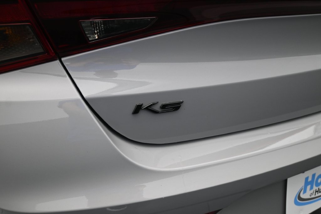 Used 2022 Kia K5 GT-Line FWD image 16