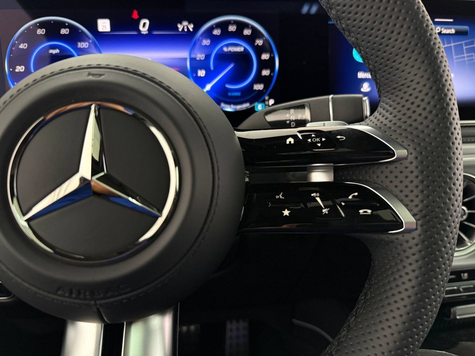 New 2027 Mercedes-Benz G 580 e image 14