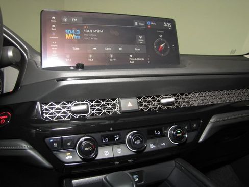 Used 2025 Honda Accord Touring image 7