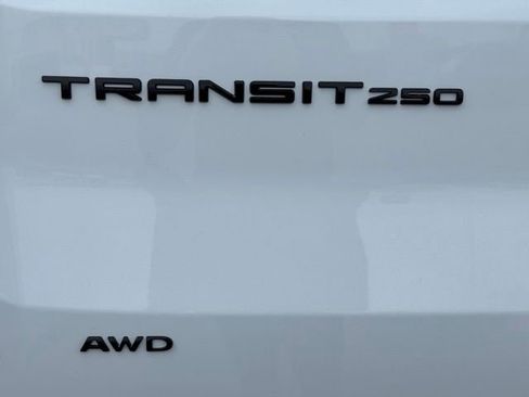 New 2026 Ford Transit 250 148 Medium Roof Extended AWD image 34