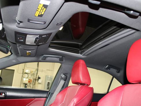 Used 2019 Lexus IS 300 F Sport w/ F Sport Package image 26