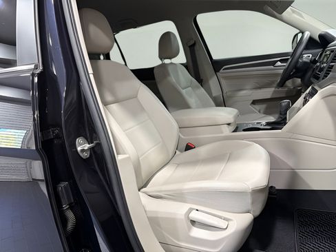 Used 2022 Volkswagen Atlas SE FWD image 14
