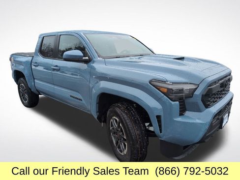 New 2026 Toyota Tacoma TRD Sport image 7
