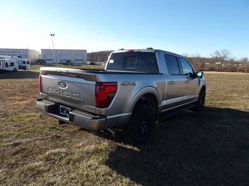 Used 2025 Ford F150 XLT w/ Equipment Group 302A MID image 7