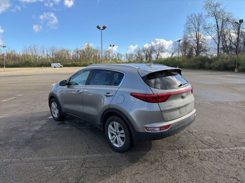 Used 2019 Kia Sportage LX w/ LX Popular Package image 5