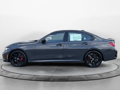 New 2026 BMW 330i xDrive xDrive w/ M Sport Package image 4