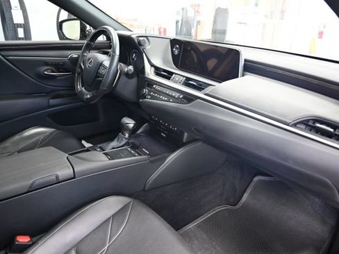 Used 2019 Lexus ES 350 w/ Accessory Package 2 FWD image 14