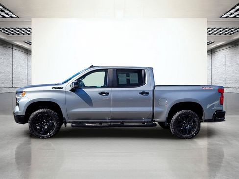 Used 2024 Chevrolet Silverado 1500 LT Trail Boss w/ LT Trail Boss Premium Package AWD/4WD image 10