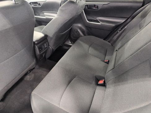 Used 2025 Toyota RAV4 LE AWD/4WD image 21