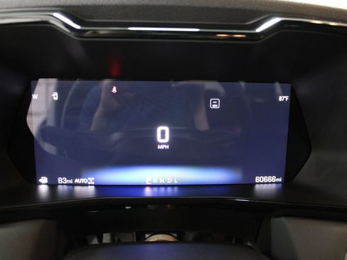 Used 2024 Chevrolet Colorado Z71 w/ Z71 Convenience Package 2 AWD/4WD image 40