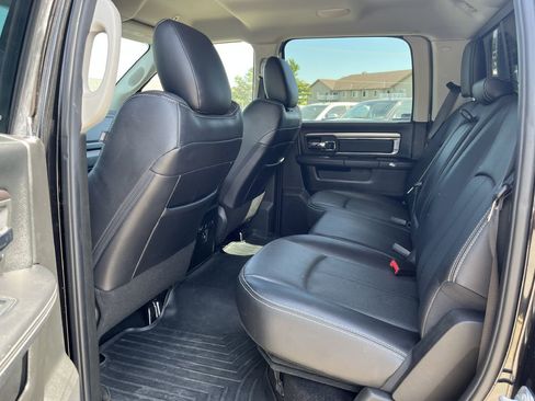 Used 2018 RAM 2500 Laramie w/ Sport Appearance Group AWD/4WD image 27