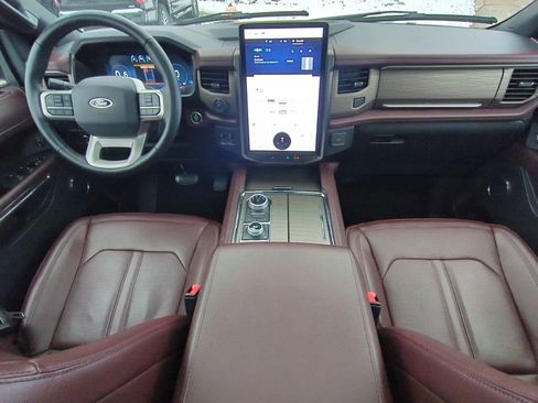Certified 2023 Ford Expedition Limited image 15