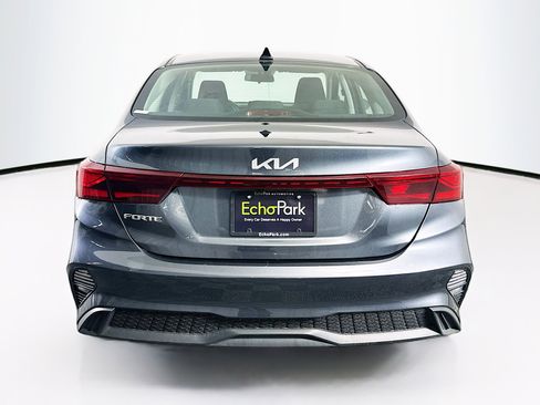 Used 2024 Kia Forte LXS image 7