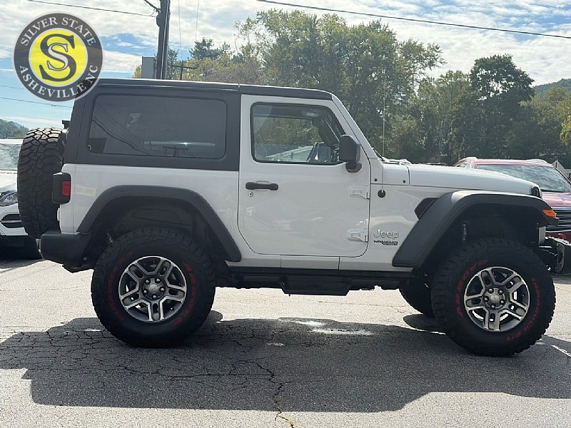 Used 2019 Jeep Wrangler Sport AWD/4WD image 7