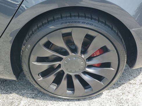 Used 2022 Tesla Model 3 Performance AWD/4WD image 10