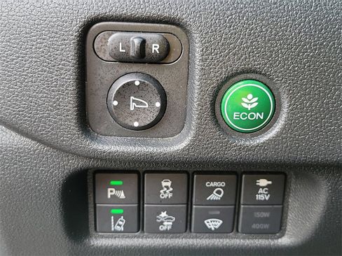 Used 2022 Honda Ridgeline Black Edition image 23