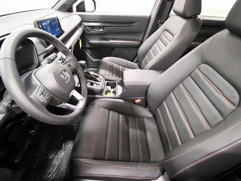 Certified 2025 Honda CR-V Sport-L image 13