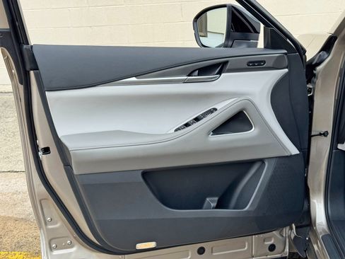 Used 2026 INFINITI QX60 Luxe w/ Cargo Package FWD image 42