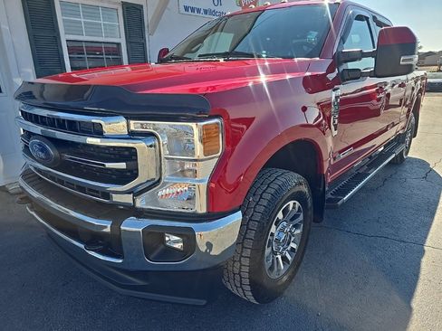 Used 2021 Ford F250 Lariat w/ FX4 Off-Road Package image 3