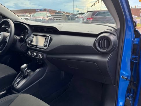 Used 2024 Nissan Kicks S w/ Interior Electronics Package FWD image 18