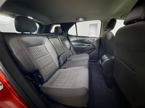 Used 2023 Chevrolet Equinox LT image 26