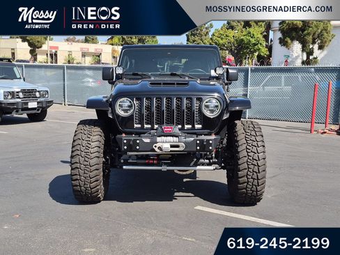 Used 2021 Jeep Wrangler Unlimited Rubicon w/ Trailer Tow Package AWD/4WD image 3
