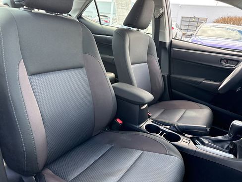 Used 2017 Toyota Corolla LE w/ Carpet Mat Package (TMS) image 34
