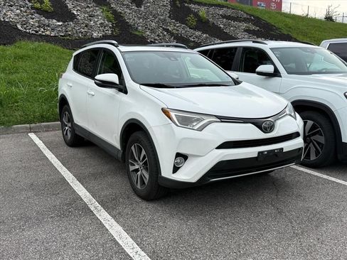 Used 2017 Toyota RAV4 XLE w/ All Weather Liner Package AWD/4WD image 3