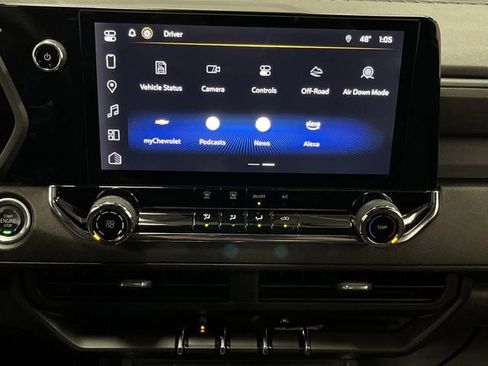 Certified 2023 Chevrolet Colorado Trail Boss w/ Technology Package image 7