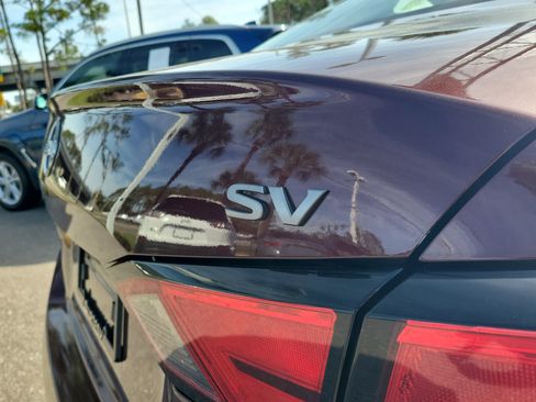 Certified 2024 Nissan Altima 2.5 SV image 9