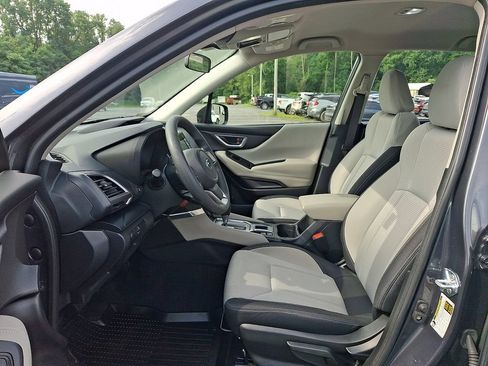 Used 2024 Subaru Forester AWD/4WD image 13