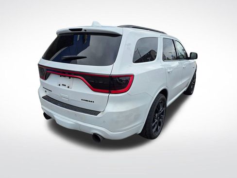 Used 2018 Dodge Durango R/T w/ Technology Group image 5