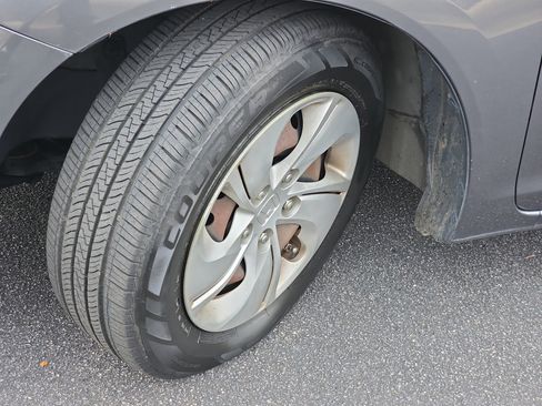 Used 2013 Honda Civic LX image 30