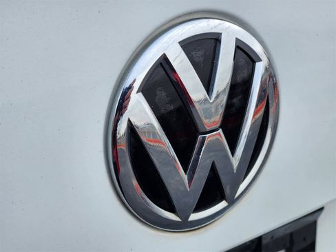 Used 2019 Volkswagen Jetta S w/ Driver Assistance Package image 11