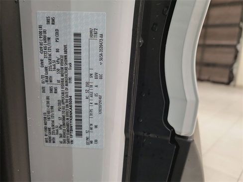 Used 2022 Ford E-Transit Low Roof w/ Load Area Protection Package image 26