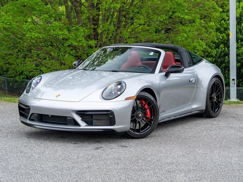 Certified 2023 Porsche 911 Targa 4 GTS AWD/4WD image 2