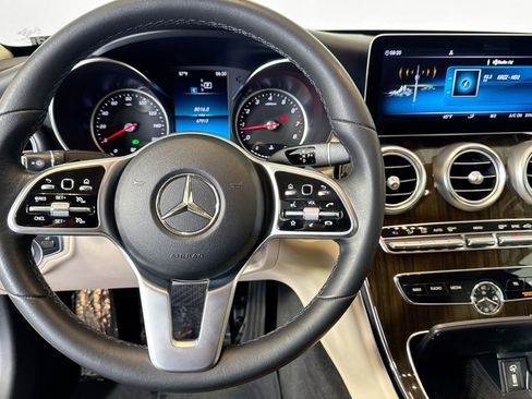 Used 2020 Mercedes-Benz C 300 Sedan image 11