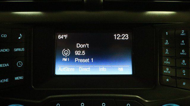 Used 2017 Ford Fusion SE FWD image 14